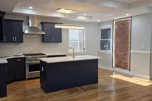 32-28 Utopia Pkwy, Flushing, NY 11358 - Photo 5