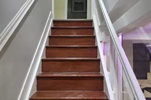 32-28 Utopia Pkwy, Flushing, NY 11358 - Photo 13