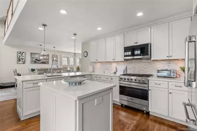 20 Namkee Lane, Blue Point, NY 11715 - Photo 3