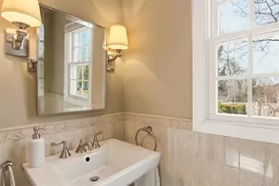 12 Fairway Dr, Middle Island, NY 11953 - Photo 19