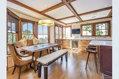 290 8th Avenue, Sea Cliff, NY 11579 - Photo 9