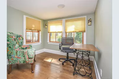 290 8th Avenue, Sea Cliff, NY 11579 - Photo 33