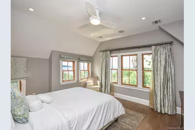 290 8th Avenue, Sea Cliff, NY 11579 - Photo 25