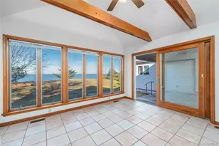 3200 Sound Dr, Greenport, NY 11944 - Photo 15