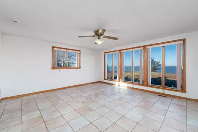 3200 Sound Drive, Greenport, NY 11944 - Photo 17