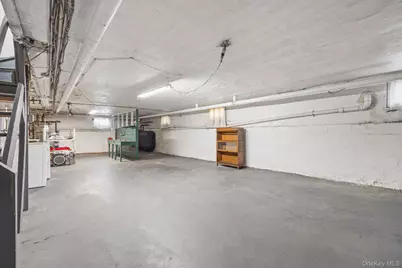 2109 Avenue R, Brooklyn, NY 11229 - Photo 23