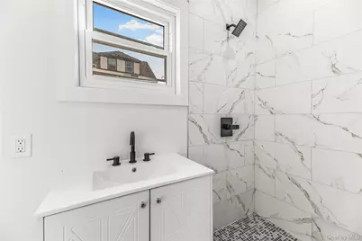 184 Hillside Avenue, Mount Vernon, NY 10553 - Photo 9