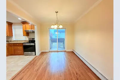 35 N 16th Street #First Floor, Wheatley Heights, NY 11798 - Photo 3