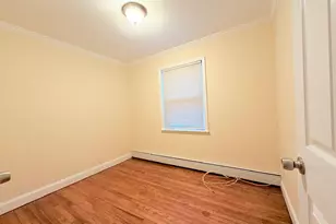 35 N 16th St, Wheatley Heights, NY 11798 - Photo 13