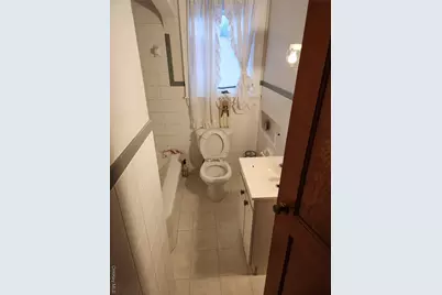 53 Riverside Drive, Riverhead, NY 11901 - Photo 7