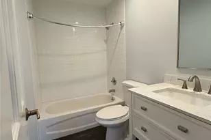 253 Feller Dr, Central Islip, NY 11722 - Photo 17