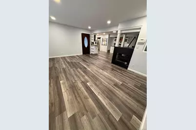 253 Feller Drive, Central Islip, NY 11722 - Photo 3