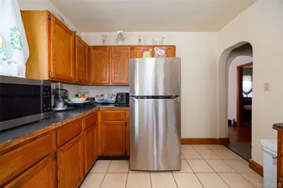 6 Poplar Street, Poughkeepsie, NY 12601 - Photo 11