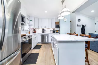 312 W 20th Street, Deer Park, NY 11729 - Photo 7