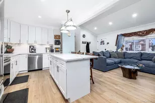 312 W 20th St, Deer Park, NY 11729 - Photo 31