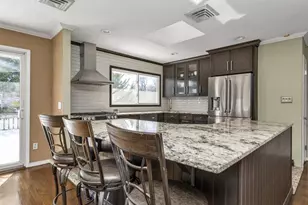 1360 Wilson Rd, East Meadow, NY 11554 - Photo 7