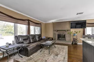 1360 Wilson Rd, East Meadow, NY 11554 - Photo 3