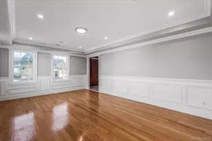 233-17 38th Dr, Douglaston, NY 11363 - Photo 19