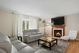 38 Kathwood Rd, White Plains, NY 10607 - Photo 5