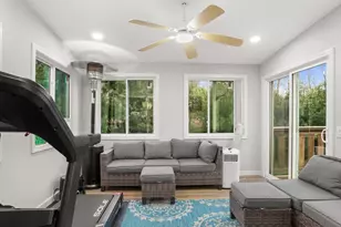 38 Kathwood Rd, White Plains, NY 10607 - Photo 21