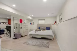 38 Kathwood Rd, White Plains, NY 10607 - Photo 37