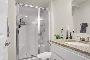 38 Kathwood Rd, White Plains, NY 10607 - Photo 39