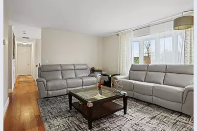 38 Kathwood Road, White Plains, NY 10607 - Photo 7