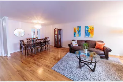 678 Front Street #E, Hempstead, NY 11550 - Photo 3