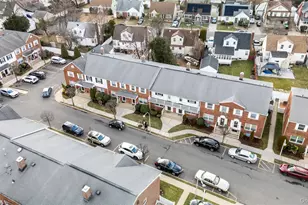 678 Front St, Hempstead, NY 11550 - Photo 21