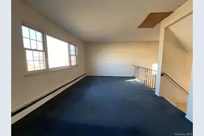 18 Lark Drive, Centereach, NY 11720 - Photo 9