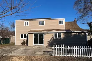 18 Lark Dr, Centereach, NY 11720 - Photo 15