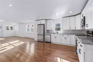 450 Munsell Rd, Patchogue, NY 11772 - Photo 11