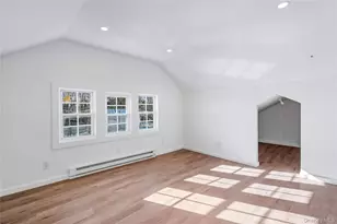 450 Munsell Rd, Patchogue, NY 11772 - Photo 21