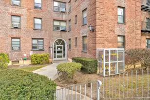 141-15 28th Ave, Flushing, NY 11354 - Photo 19