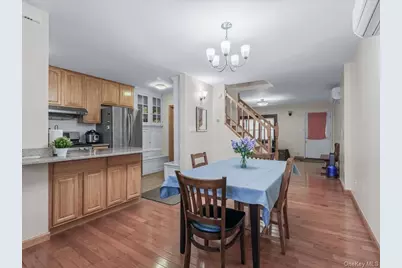 11109 75th Road, Forest Hills, NY 11375 - Photo 7