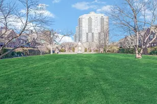 111-09 75th Rd, Forest Hills, NY 11375 - Photo 25