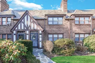 111-09 75th Rd, Forest Hills, NY 11375 - Photo 1