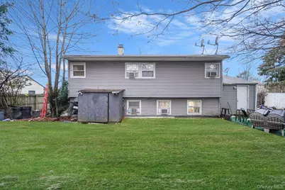 50 Meadowbrook Drive, Brentwood, NY 11717 - Photo 17