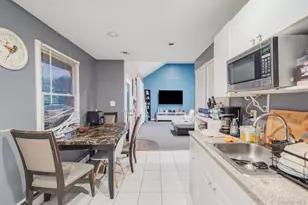 50 Meadowbrook Dr, Brentwood, NY 11717 - Photo 5