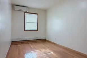 152-12 Peck Ave, Flushing, NY 11355 - Photo 5