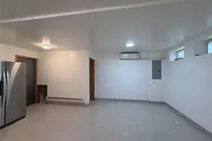 152-12 Peck Ave, Flushing, NY 11355 - Photo 11