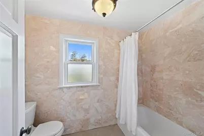 180 Kneeland Avenue, Yonkers, NY 10705 - Photo 23