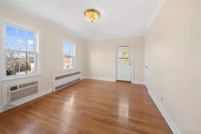 180 Kneeland Avenue, Yonkers, NY 10705 - Photo 29