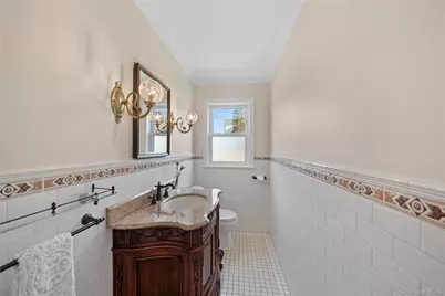 180 Kneeland Avenue, Yonkers, NY 10705 - Photo 17