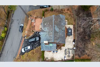 15 Sinclair Martin Drive, Roslyn, NY 11576 - Photo 33