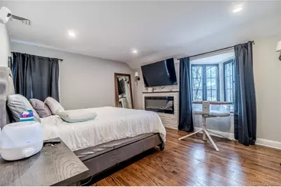 15 Sinclair Martin Drive, Roslyn, NY 11576 - Photo 17