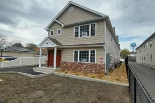 343 Jackson St, Hempstead, NY 11550 - Photo 3