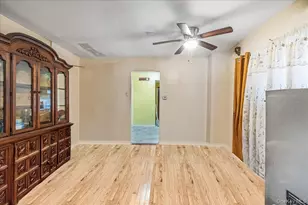 117-22 142nd Pl, Jamaica, NY 11436 - Photo 5