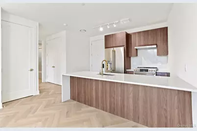 100 E Putnam Avenue #210, Greenwich, CT 06807 - Photo 13