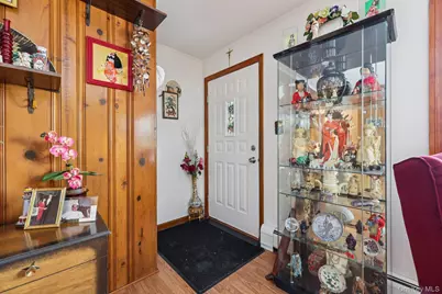 375 Laurel Road, Pearl River, NY 10965 - Photo 5